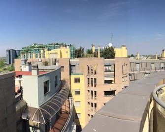 Cozy Penthouse - San Donato Milanese - Vista esterna