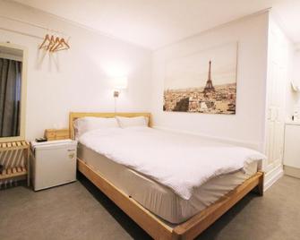 Seoul Mansion - Seoul - Bedroom