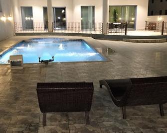 Alyal Resort - Al Khiran - Pool