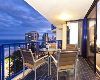 Surf Regency - Surfers Paradise - Balcón