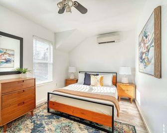 Alberta Arts Luxury Sleeps 4 Walk Score 99 - Portland