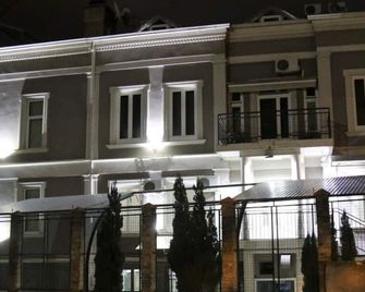 Hotel Ambasador - Bitola - Building