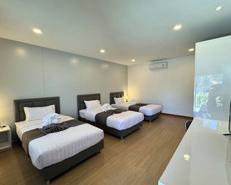 Myp Cherngtalay - Phuket City - Bedroom