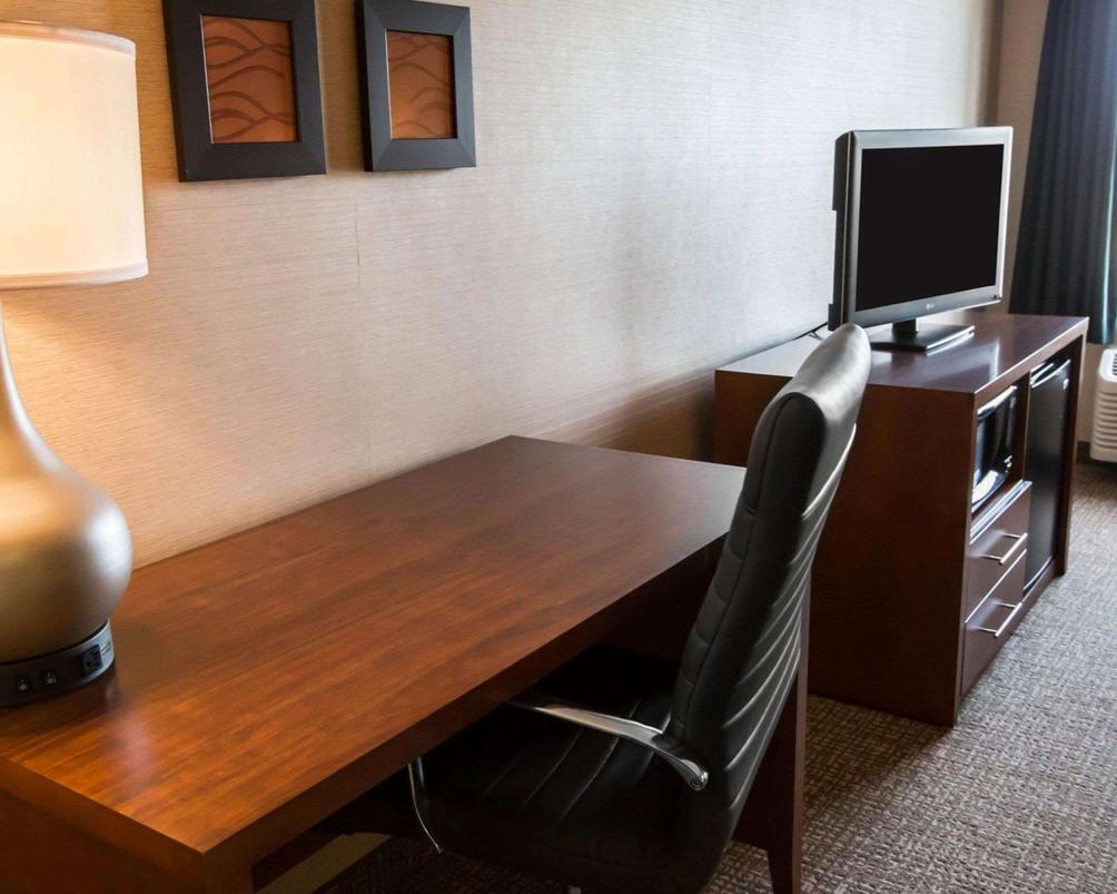 Comfort Inn Crystal Lake Algonquin 64 1 1 0 Crystal Lake