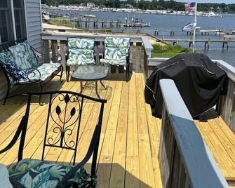 Jersey Shore Waterfront - Manasquan River - Brick - Balcony