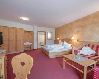 Hotel Torgglerhof - Bressanone/Brixen - Bedroom