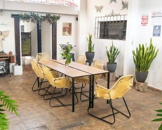 La Casa de Mamapán - Ahuachapán - Patio