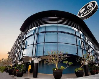 Royal Group Motel Buo Ai Branch - Kaohsiung City - Κτίριο