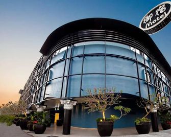 Royal Group Motel Buo Ai Branch - Kaohsiung - Gebäude