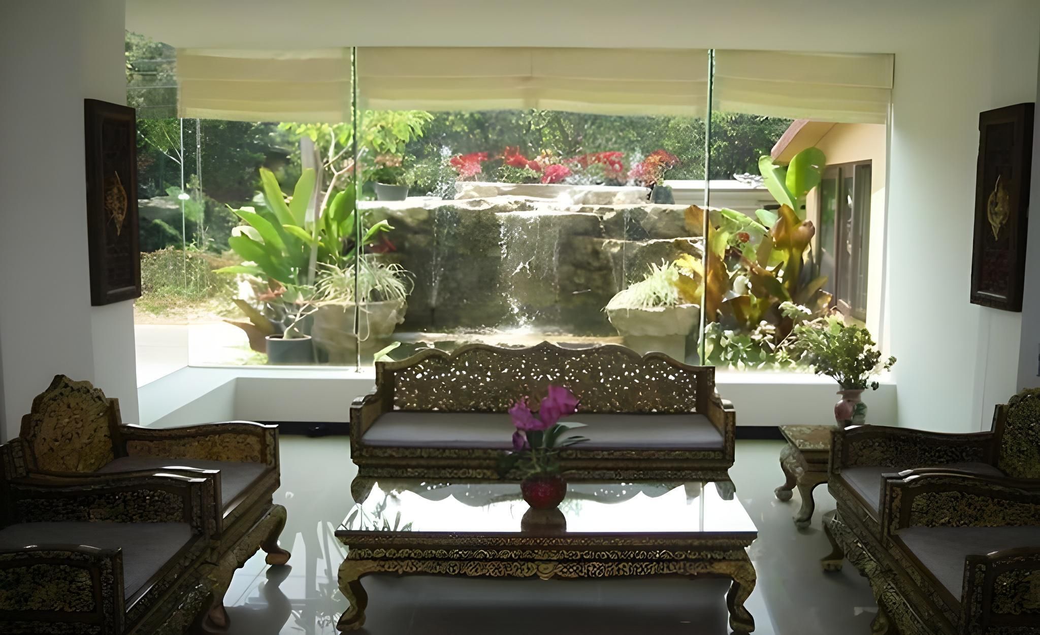 Oasis Hotel Chiang Mai