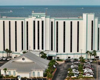 Island House Hotel Orange Beach - a DoubleTree by Hilton - Orange Beach - Building