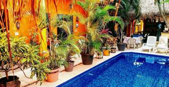 Casita de Maya Boutique Hotel - Cozumel - Bể bơi