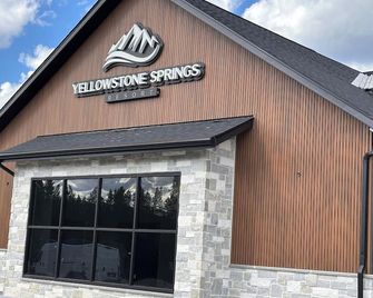 Yellowstone Springs Resort - Island Park - Gebouw