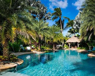 The Caribbean Resort - Islamorada - Pool