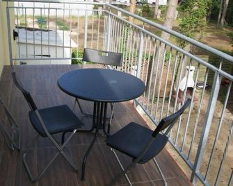 Kama Apartament Pobierowo - Pobierowo - Balkon