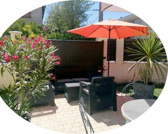 Clamart/Studios Confort Villa Voltaire - Clamart - Patio