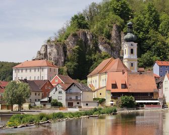 Schloss Raitenbuch - Duggendorf