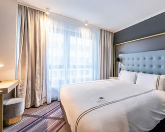 Premier Inn Saarbrücken City Centre - Saarbrücken - Schlafzimmer