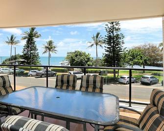 Coral Sands Apartment 201 - Bundaberg - Balcony