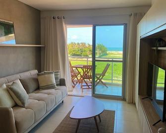 Apto vista mar incrível por Be My Guest - Aquiraz - Living room