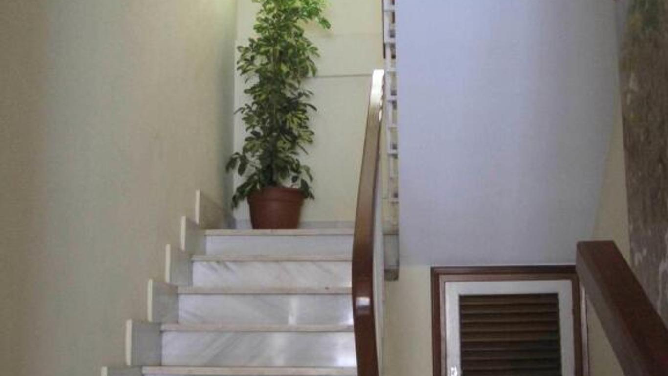 Rafaela Guest House