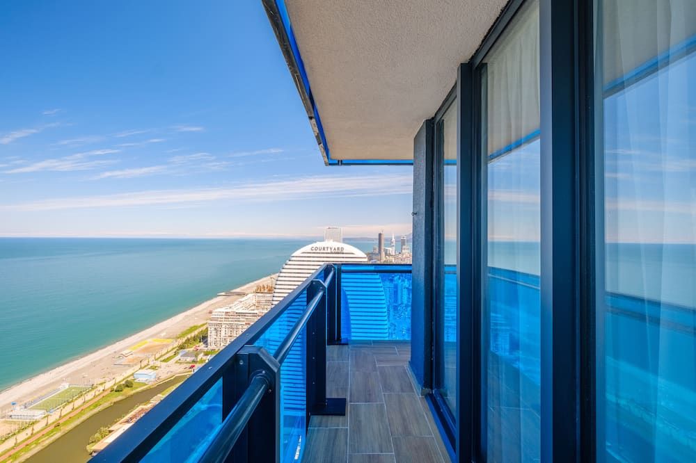 أوربي سيتي هوتل أوفيشال دي بلوك - باتومي - شرفة