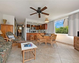 Papakea G301 by RedAwning - Lahaina - Living room