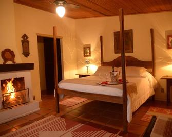 Hotel Pousada Esmeralda - Itatiaia - Bedroom