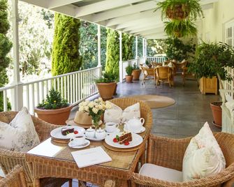 Rosenhof Boutique Hotel - Oudtshoorn - Innenhof