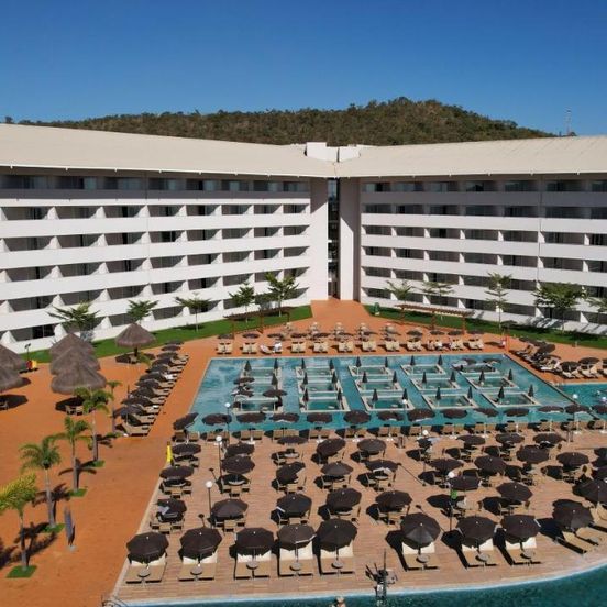 Taua Hotel e Convention Alexania image 1