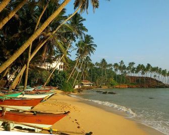 Eliyana Guest House - Mirissa - Playa