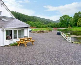 Harrison's Cottage - Wrexham - Patio