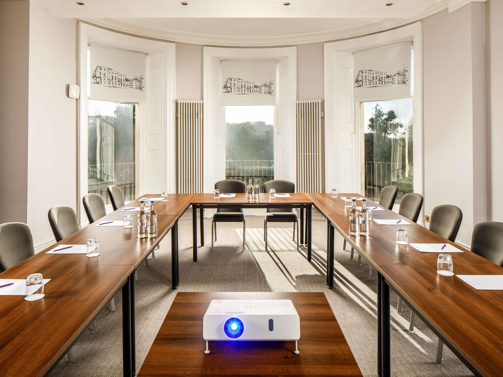 Mercure Gloucester Bowden Hall Hotel - Gloucester - Neuvotteluhuone