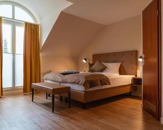 Parkhotel - Bad Waldsee - Schlafzimmer