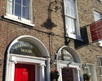 Hazelbrook House B&B - Dublin - Building