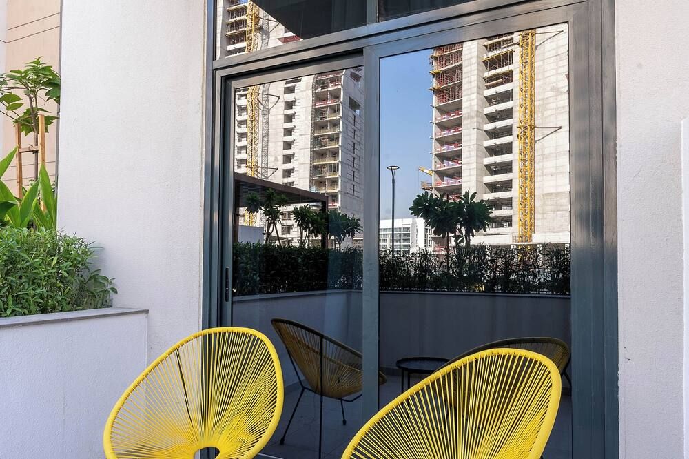 Nasma Luxury Stays - Stylish living in Azizi Riviera - Dubai - Balkon