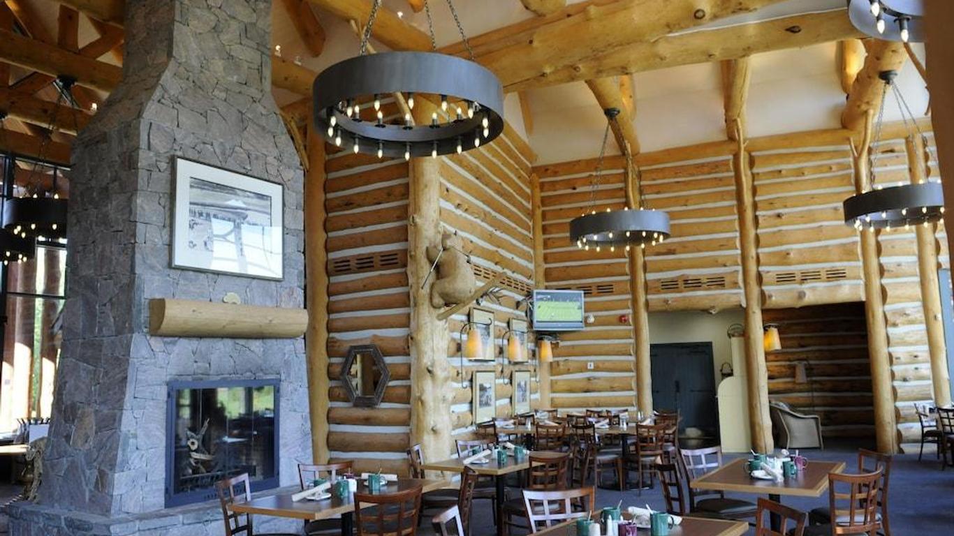 洛基洪峰高爾夫渡假酒店 - 麥克堤爾