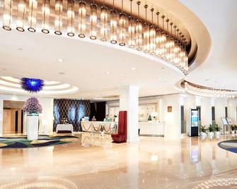 Huachen International Hotel - Hangzhou - Lobby