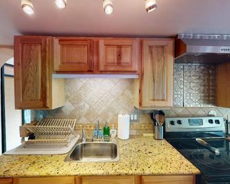 Tesuque Gem - Cozy Casita Walkable to Tesuque Village Market & El Nido! - Santa Fe - Cuisine