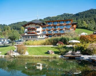 Hotel Penzinghof - Oberndorf in Tirol - Edificio