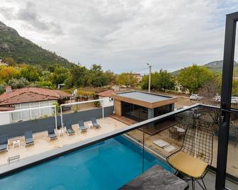 Besa Apartments - Fethiye - Pool