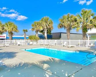 Pet-friendly, Hidden Gem, 3 Blocks to Beach! Unit 107 - Atlantic Beach