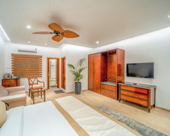 Madras Chronicle Bay Resort & Spa - Mahabalipuram