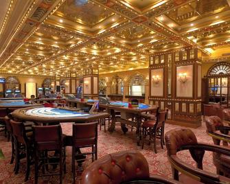 فندق برج وكازينو سونستا القاهرة - القاهرة - مطعم