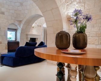 Belmont Trulli, A Sanctuary of Timeless Luxury - San Vito dei Normanni