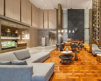 Echarm Plus Hotel Jingdezhen Sanbao Jiuji Town - Jingdezhen - Lounge