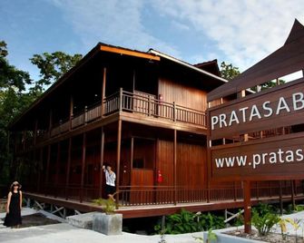 Pratasaba Resort - Pulau Maratua - Edificio