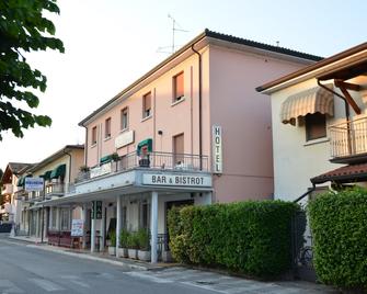 Hotel Benaco Mavras - Peschiera del Garda