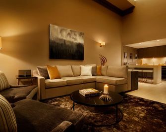 Executive Hotel Le Soleil - Vancouver - Living room