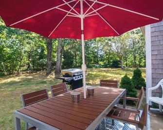 Charming Updated Home in Chatham - Chatham - Patio